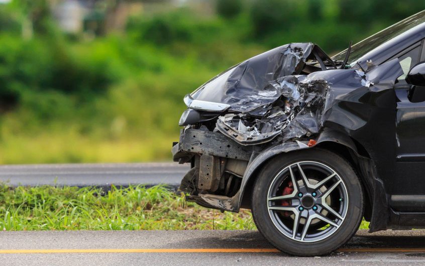 Important Do’s And Don’ts During And After A Car Accident