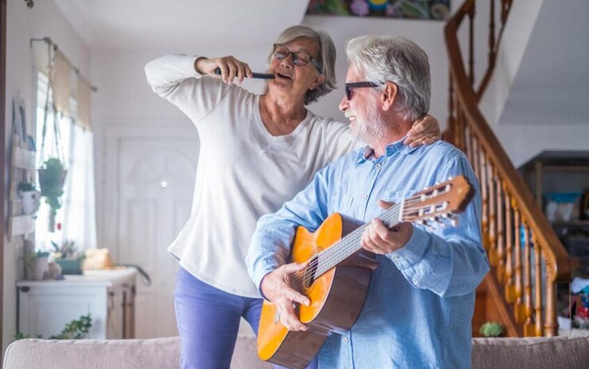 The Benefits of Music Therapy for Residents in Care Homes